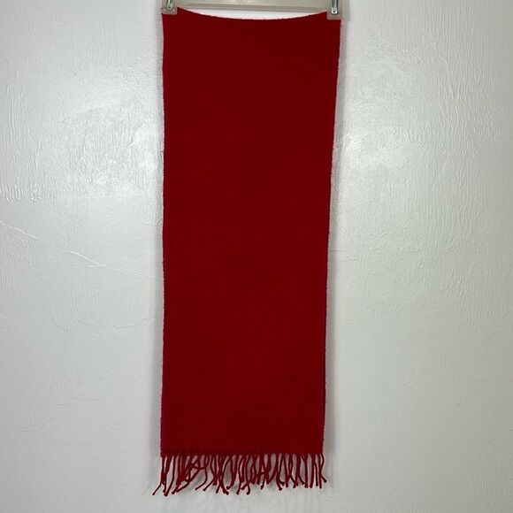Marshall Field’s Wool Red Winter Fringe Scarf - Picture 1 of 5